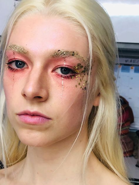 How Euphoria’s Lead Makeup Artist Sparked a Gen Z Beauty Movement | Vogue Matte Make Up, Make Up Looks, Editorial Makeup, Eye Make, Creative Makeup, Artistry Makeup, Colorful Makeup, Aesthetic Makeup, Makeup Art