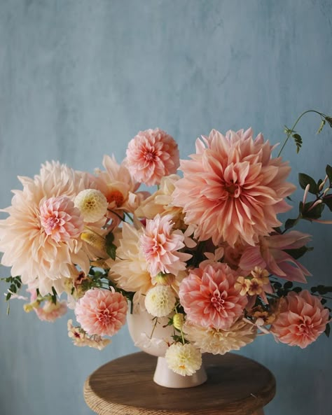 All Dahlia Bouquet, Pink Peach Bouquet, Peach Dahlia Bouquet, Peach Floral Arrangements, Dahlia Bouquet Wedding, Peach Wedding Florals, Dahlia Wedding Flowers, Dahlia Flower Bouquet, Dahlia Arrangements