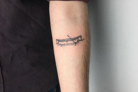 Canoe Tattoo Ideas, Kayak Tattoo, Canoe Tattoo, Tattoo Meaning Ideas, H Tattoo, M Tattoos, Whale Tattoos, Latest Tattoos, Dad Tattoos