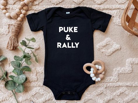 Puke & Rally Baby Bodysuit - Etsy Puke And Rally, Punk Rock Nursery, Punk Rock Baby Shower Ideas, Punk Rock Baby Shower, Baby Onsies Ideas, Punk Baby Clothes, Punk Rock Baby, Rock Baby Clothes, Punk Baby