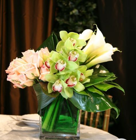 Contemporary Flower Arrangements, Modern Floral Arrangements, Hotel Flowers, Tropical Flower Arrangements, Large Flower Arrangements, Corporate Flowers, Unique Flower Arrangements, Flower Vase Arrangements, Orchid Arrangements