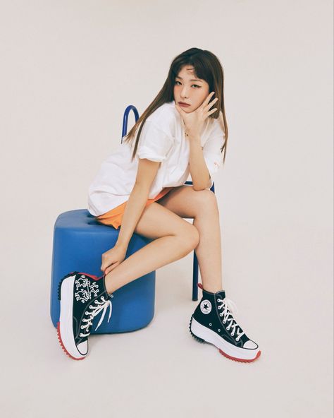 #seulgi #redvelvet #kangseulgi #converse seulgi red velvet reveluv kang seulgi converse Seulgi Converse, Seulgi Photoshoot, Seulgi Instagram, Kang Seul-gi, Kang Seulgi, Red Velvet Seulgi, Basic Dress, Girl Bands, Converse High Top Sneaker