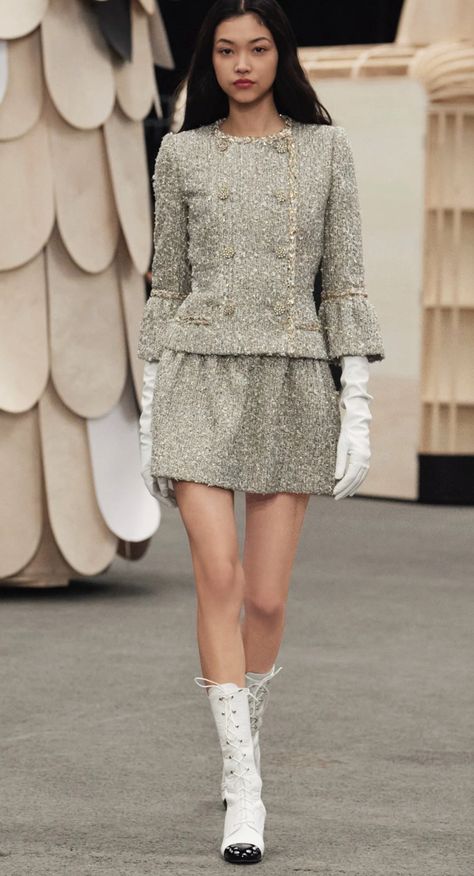 Chanel Tweed Outfit, Chanel 19 Tweed, Chanel Tweed Set, Luxury Mini-length Tweed Dress, Magical Fairies, Chanel Tweed Dress 2021, Chanel Fall Winter 2019/2020, Tweed Outfit, Chanel Tweed