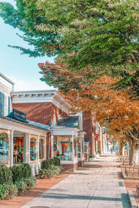 9 Best Restaurants In The Hamptons - Hand Luggage Only - Travel, Food & Photography Blog Things To Do In The Hamptons, The Hamptons Aesthetic, Usa Dream, Summer In The Hamptons, Hamptons Aesthetic, Long Weekend Trips, Usa House, Hamptons Summer, New Hampton