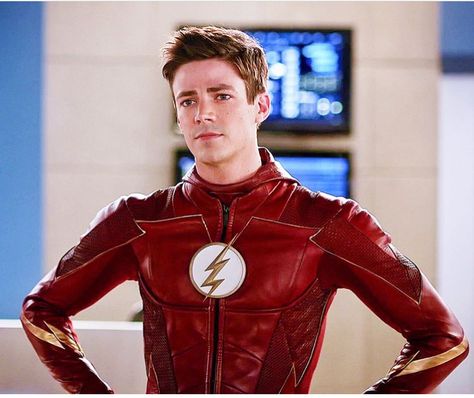 Grant Gustin Flash, Flash Toys, Flash Season 4, Flash Funny, Flash Barry Allen, The Flash Grant Gustin, The Flash Season, Dc Tv Shows, Flash Tv Series