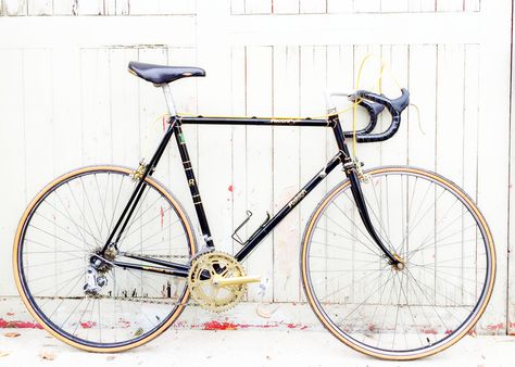 60cm 1984 Raleigh Record Sprint retro Raleigh Bicycle, Raleigh Bikes, Retro Bikes, British Steel, Bicycles For Sale, Retro Bike, Cycling Art, Glory Days, Vintage Jerseys