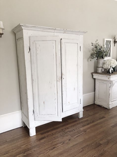 Styling the Vintage Painted Armoire Cabinet Painted Vintage Armoire, White Armoire Bedroom, Guess Room, Armoire Diy, White Armoire, Vintage Armoire, Armoire Cabinet, Painted Armoire, Antique Armoire