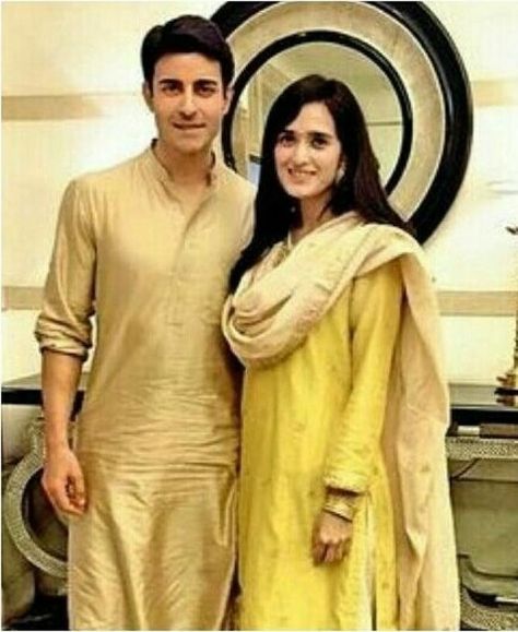 Roka Ceremony Outfits For Bride, Roka Ceremony Outfits, Pankhuri Awasthy, Roka Ceremony, Gautam Rode, Bride Suit, Kurta Pajama Men, Get Engaged, Cute Work Outfits