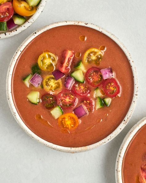 Gazpacho Andaluz - Once Upon a Chef Once Upon A Chef Recipes, Holiday Sauce, Soup Tortilla, Summer Tomato Recipe, Cuban Spanish, Soups Chicken, Once Upon A Chef, Chicken Tomato, Chilled Soup