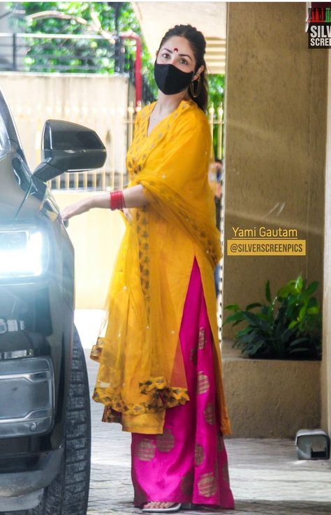 Reception Couple, College Dress, Asian Dresses, Ankita Lokhande, Rajasthani Dress, Girl Actors, Lehenga Saree Design, Yami Gautam, Yellow Suit