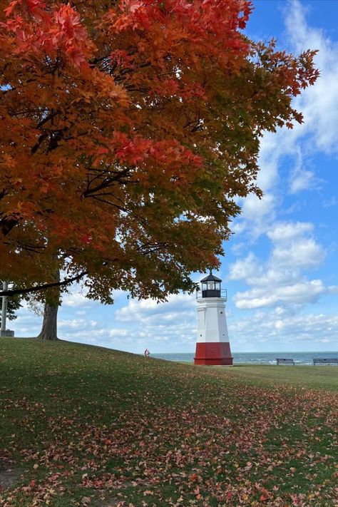 Fall day in Vermilion Ohio Ohio Aesthetic, Vermilion Ohio, Mood Bored, Fall Months, Northeast Ohio, Fall Day, Cleveland Ohio, Columbus Ohio, Pictures To Paint