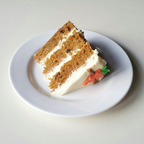 A Slice of Carrot Cake, you wanna? Carrot Cake Slice, Cake Piece, Cake Photo, Cake Slice, Photo Cake, Cafe Food, Carrot Cake, Carrots, Cafe