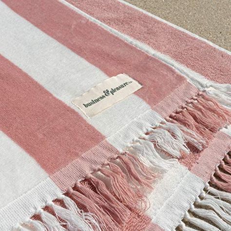 AmazonSmile: Business & Pleasure Co. Beach Towel - Oversized Beach Towels for Women & Men - Soft & Thick Cotton Feels Plush - Vintage White & Pink Stripes Cabana Towels with Fringe, Extra Large 66" x 34" : Home & Kitchen Aesthetic Beach Towel, Travelling Outfit, Retro Beach Towel, Luxury Beach Towels, Pink Floral Beach Towel, Blue And White Stripe Beach Towel, Pink Beach Towel, Striped Beach Towel, Beach Kids