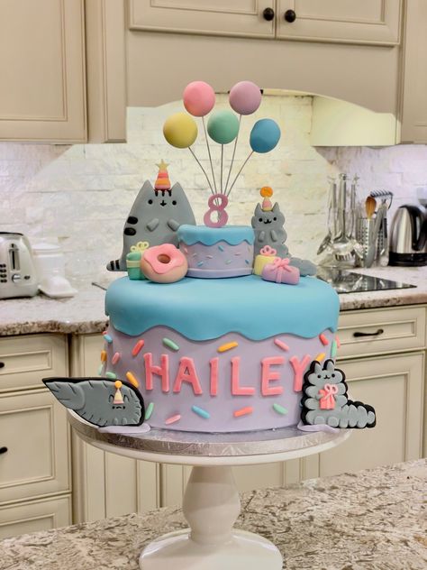 Pusheen Birthday Cake Ideas, Pusheen Party Invitations, Rainbow Cat Cakes Birthday, Pusheen Cat Birthday Cake, Pusheen Themed Birthday Party, Pusheen Birthday Party, Cake Ideas For 10th Birthday Girl, Pusheen Cat Birthday Party Ideas, Pusheen Cat Cake