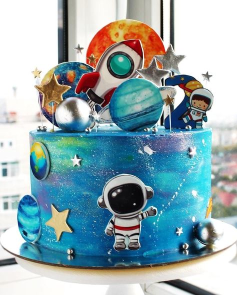 Astronaut Theme, Rocket Cake, Planet Cake, Galaxy Cake, Astronaut Party, Boys 1st Birthday Party Ideas, Astronaut Birthday, Space Theme Party, Boy Birthday Party Themes