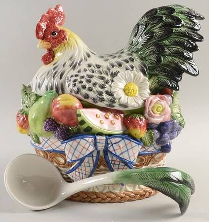 Easter Tables, Rooster Collectibles, Disney Precious Moments, Chicken Boxes, Hens On Nest, Rooster Decor, Porcelain Dish, Shabby Chic Kitchen, Cute Clay