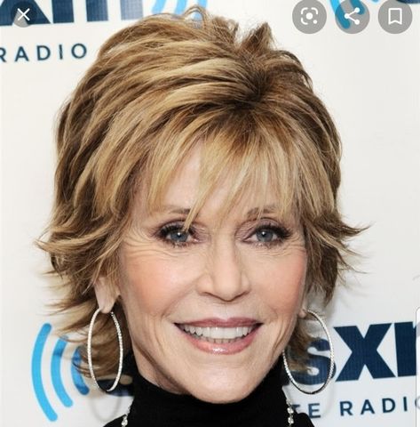 Jane Fonda Hairstyles, Shaggy Short Hair, Hair Older Women, Hair Cuts For Women, Hair With Layers, Mom Hairstyles, Short Layered, Hair Styles Easy, Jane Fonda