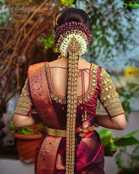 Indian Wedding Jadai, Muhurtam Hairstyles South Indian, Bride Hairstyles South Indian Wedding, Muhurtha Hairstyle, South Indian Bridal Makeup Traditional, South Indian Wedding Hairstyles For Long Hair, Bridal Jadai South Indian Bride, Muhurtam Hairstyles, Bridal Hairstyles Indian Weddings Traditional