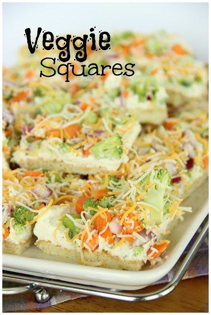 Veggie Squares-One of the best go-to appetizers-everyone always wants the recipe Veggie Squares, Easy Crescent Roll Recipes, Easy Crescent Rolls, Make Ahead Appetizers, Crescent Roll Recipes, Veggie Pizza, Great Appetizers, Clean Eating Snacks, Appetizer Snacks