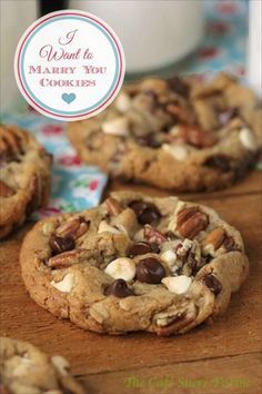 I Want to Marry You Cookies via @cafesucrefarine Resepi Biskut, Food Cookies, Delicious Cookies, Best Chocolate Chip Cookie, Brownie Cookies, Yummy Sweets, Tea Cakes, How Sweet Eats, Best Chocolate