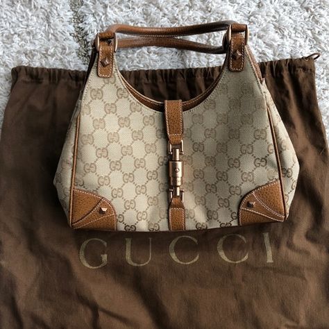 Vintage Gucci Jackie O GG Shoulder Bag Gucci Jackie Bag Vintage, Vintage Gucci Jackie, O Bag, Bag Gucci, Spring Look, Jackie O, 2025 Vision, Spring Looks, Bag Vintage