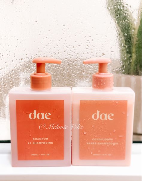 Dae shampoo and conditioner. Shower vibes. UGC example Shampoo And Conditioner Dae, Dae Shampoo And Conditioner, Cute Shampoo And Conditioner Bottles, Dae Shampoo, Shower Vibes, Shower Essentials, No Rain No Flowers, Hygiene Products, Girly Gifts