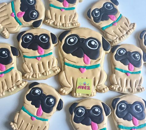 Pug Cookies Decorated, Pug Cookies, Pug Birthday Party, Aestethic Things, Pug Cake, Pug Birthday, Awesome Cookies, Christmas Sugar Cookies Decorated, Dog Cookies