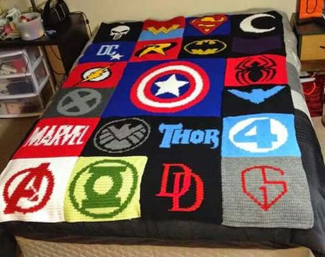 Super Hero Afghan Marvel Crochet Blanket, Crochet Avengers, Crochet Marvel, Crochet Words, Marvel Crochet, Graph Crochet, C2c Crochet, Minecraft Pixel Art, Yarn Projects