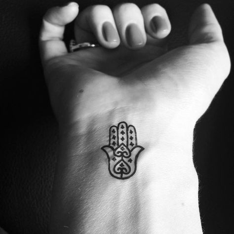 1000+ ideas about Small Hamsa Tattoo on Pinterest | Hamsa Tattoo ... Hamsa Tattoo Placement, Hand Of Fatima Tattoo, Fatima Tattoo, Small Hamsa Tattoo, Fatima Hand Tattoo, Tattoo Yoga, Hand Yoga, Hamsa Tattoo Design, Hamsa Hand Tattoo