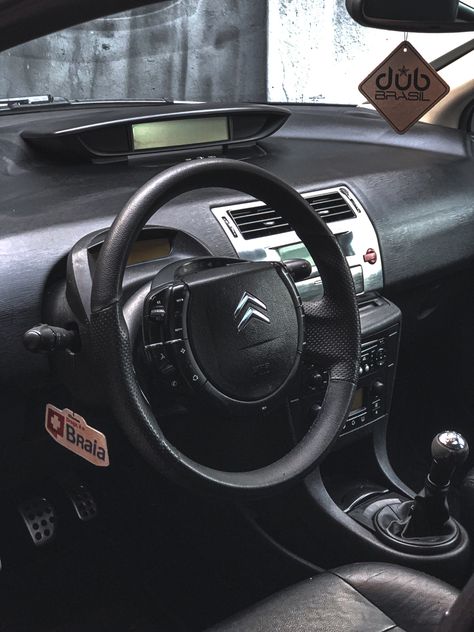 Citroen Wallpaper, Wallpapers Cars, Citroen C Elysee, Creative Technology, Citroën C4, Car Wallpapers, Steering Wheel, Vision Board, Cars