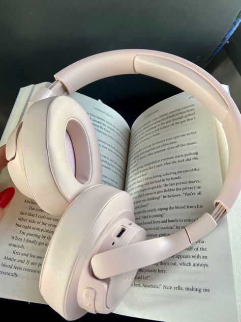 Job headphones. Found on TikTok Follow my shop @hkadavy on the @shop.LTK app to shop this post and get my exclusive app-only content! #liketkit @shop.ltk https://liketk.it/4fp4v Jbl Tune 710bt Aesthetic, Jbl 710 Bt Aesthetic, White Jbl Headphones Aesthetic, Jbl Tune 510bt Aesthetic, Jbl Headphones Outfit, Jbl Headphones Aesthetic, Baby Bunny Shoes, Headphones Jbl, Headphone Aesthetic