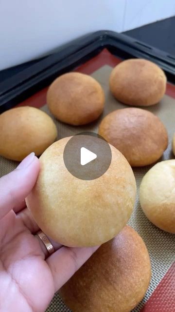 10 Baking Street on Instagram: "Eggless Korean buns 
#koreanbuns#freshlybaked#freshfrommyoven#freshlybakedbuns#sofresh#meltinthemouth#10bakingstreet#homebaked#bakedwithlove#" Korean Buns, Korean Bun, April 27, Buns, Baking, 10 Things, On Instagram, Instagram