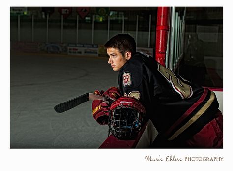 Maple Grove High School Hockey Senior Pictures Part 2 | Maris Ehlers Photography | MEP Photo Blog Hockey Senior Pictures, High School Hockey, Sport Photoshoot Ideas, Senior Photos Boys, Boys Hockey, Sport Photoshoot, Hockey Pictures, Male Senior Pictures, Maple Grove