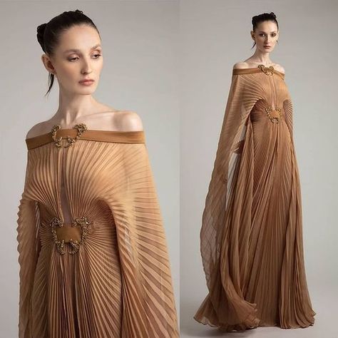 Don't Fall In Love, Detail Couture, Star Wars Fashion, Eat My, Fantasy Gowns, Fantasy Dress, Fashion Mistakes, Mode Inspo, Fantasy Fashion