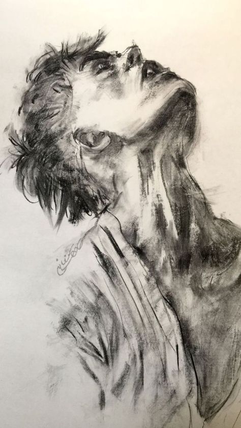 Detailed Pencil Sketch, Messy Charcoal Drawing, Charcole Sketch, Charcoal Art Sketches, Charcoal Face Drawing, Charcoal Art For Beginners, Derealization Sketch, Dark Charcoal Art, Charcoal Sketches Easy