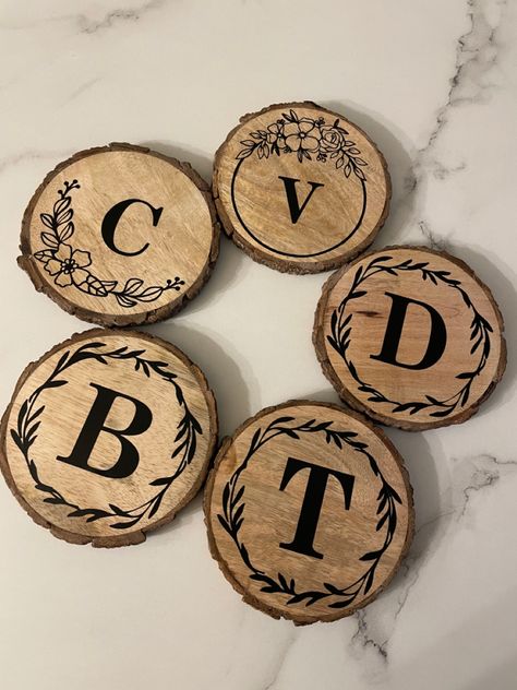 Coaster Ideas, Coffee Coasters, Wood Burning Crafts, Diy Coasters, Cup Coaster, Coaster Design, Wooden Coasters, Personalized Monogram, Wood Burning