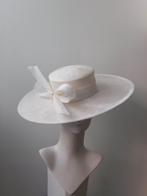 John Boyd, Beautiful Feathers, Classy Hats, Veiled Hats, Luxury Hats, Couture Hats, Feather Wings, Elegant Hats, Boater Hat