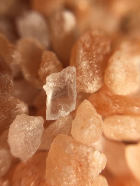 Pics For Fb, Smelling Salts, Natural Glowing Skin, Smart Things, Himalayan Salt, Shutter Speed, Himalayan, Snack Recipes, Salt