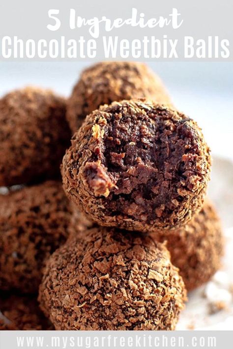 Simple and easy 5 ingredient Chocolate Weetbix Balls.  Date sweetened using natural ingredients. Kid friendly. Freezer friendly or keep in the fridge for 10 days. Weetabix Recipes, Peanut Butter Substitute, Energy Ball Recipe, Bliss Balls, Chocolate Protein Powder, Protein Ball, Balls Recipe, Natural Peanut Butter, Healthy Chocolate