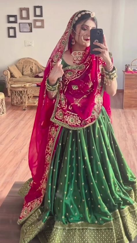 Middle Class Family, Rajasthani Lehenga, Bride Fashion Illustration, Suits For Women Indian, Rajasthani Bride, Chaniya Choli Designs, Class Family, Rajasthani Dress, Indian Bride Makeup