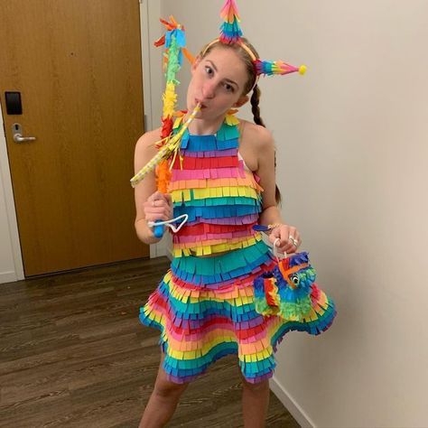 etgcrafting on Instagram: "DIY piñata costume 💗🥳" Halloween Customes Idea, Piñata Costume Diy, Birthday Costume Ideas, Diy Pinata Costume, Piñata Costume, Pinata Halloween Costume, Pinata Costume, Disfraz Diy, Fiesta Costume