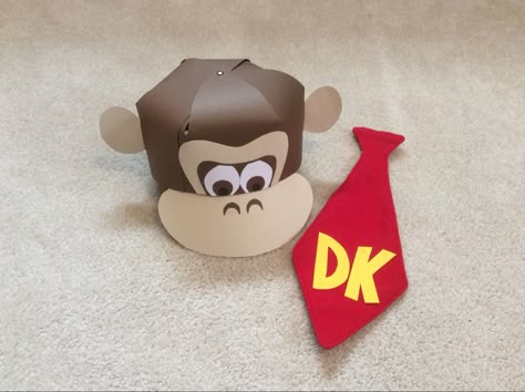 Donkey Kong Mask Diy, Donkey Kong Costume Women, Bowser Hat Diy, Diddy Kong Costume, Diy Donkey Kong Costume, Donkey Kong Birthday Party, Donkey Kong Costume, Diy Donkey, King Kong Costume