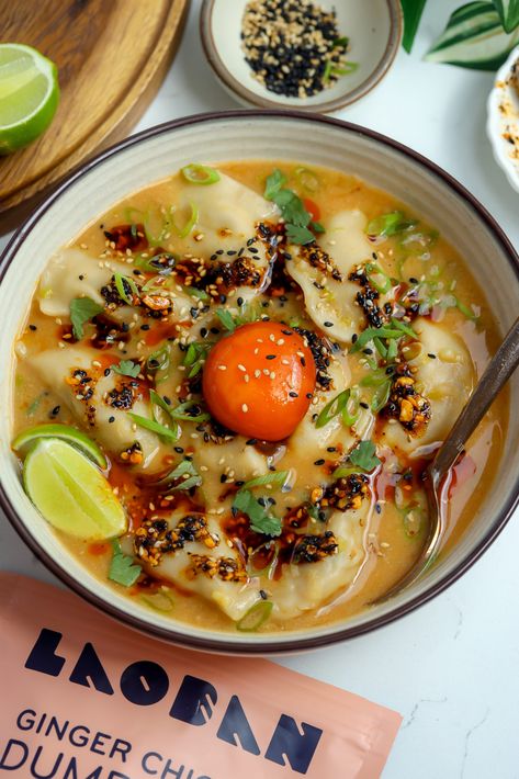 Miso Soup Recipe, Small Bites Appetizers, Vegetable Dumplings, Wonton Cups, Dumpling Soup, Spicy Ramen, Dumplings For Soup, Crispy Rice, Spicy Salmon