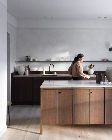 Peek Inside A Warm, Minimalist Family Home With A Serene Vibe Minimalist Family Home, Renovating An Old House, Kitchen Scandinavian Style, Bamboo Kitchen Cabinets, Minimalist Family, Scandinavian Kitchens, Old Home Remodel, Wooden Cupboard, Minimalist Home Interior