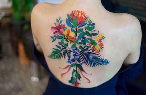 beautiful-back-bouquet Korean Flower Tattoo, Vintage Floral Tattoo, Arms Tattoos, Handmade Tattoo, Flower Bouquet Tattoo, Korean Tattoo Artist, Korean Flower, Korean Tattoos, Circle Tattoos