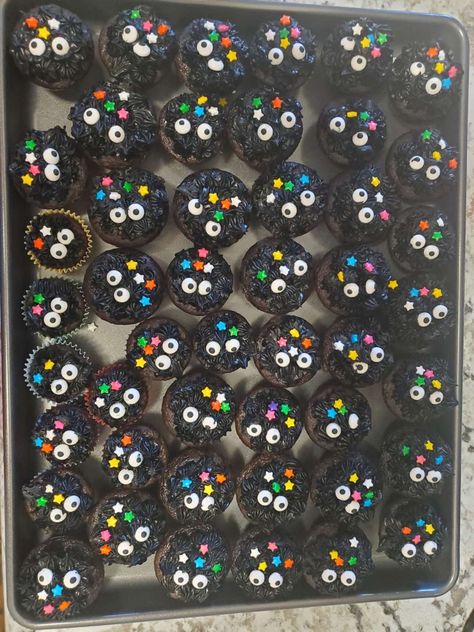 Studio Gibhili Birthday, Ghibli Bday Party, Miyazaki Birthday Party, Soot Sprite Cupcakes, Studio Ghibli Tea Party, Ghibli Birthday Party Ideas, Studio Ghibli Themed Wedding, Studio Ghibli First Birthday, Studio Ghibli Birthday Cakes