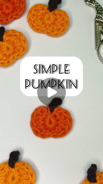 Crochet Mini Pumpkin Applique, Nik Naks, Crochet Autumn, Brown Yarn, Pumpkin Applique, Friends Instagram, Crochet Bebe, Crochet Fall, Crochet Pumpkin