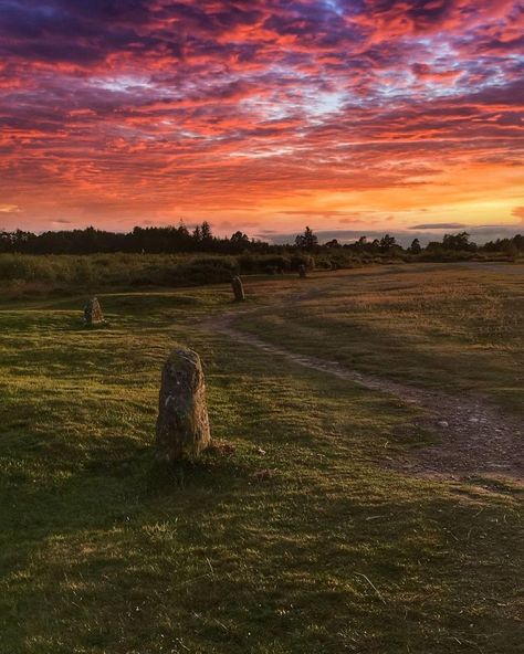 Culloden Battlefield at sunset Scotland Sunset, Culloden Battlefield, Glenfinnan Viaduct, House Of Stuart, Travel Night, Group Trip, Scotland Tours, Trip To Scotland, Bucket List Vacations