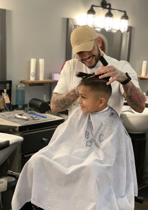 Barber Pictures, Kids Barber, Boys Haircut, Barbers Cut, Kids Hair Cuts, Kids Hair, Boys Haircuts, Smile On, Barber Shop