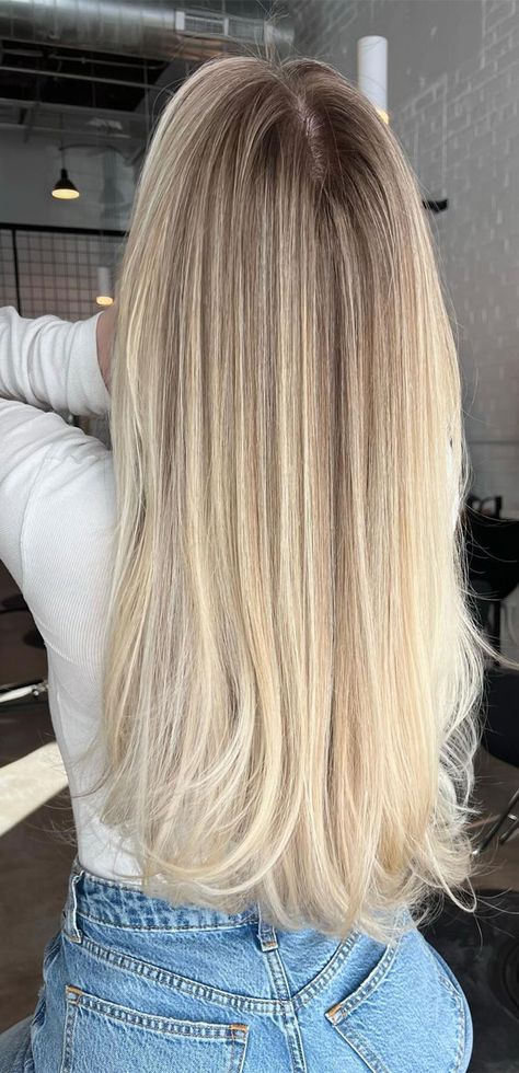 balayage hair color, balayage hair dark, balayage hair blonde, blonde balayage hair, balayage hair brown, balayage hair vs highlights, balayage hair blonde, balayage hair color ideas, brunette balayage ideas Balayage Hair Blond, Blonde Root Blend, Hair Color Ideas Blonde And Brown, Balayage Hair Blonde Brunette, Blond Balayage Hair On Brown Hair, Light Brown Roots Blonde Hair, Hair Inspo Color Blonde Highlights, Foliage Hair Blonde, Blonde Hair With Natural Roots